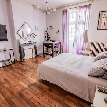 Le Regisseur Apartment