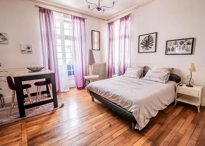 Le Regisseur Apartment