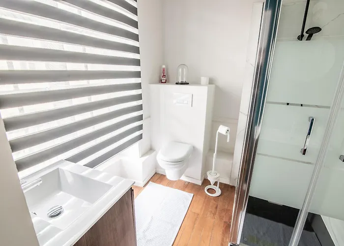 Le Regisseur Apartment