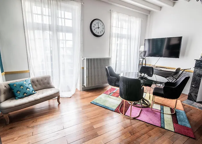 Le Regisseur アパート *